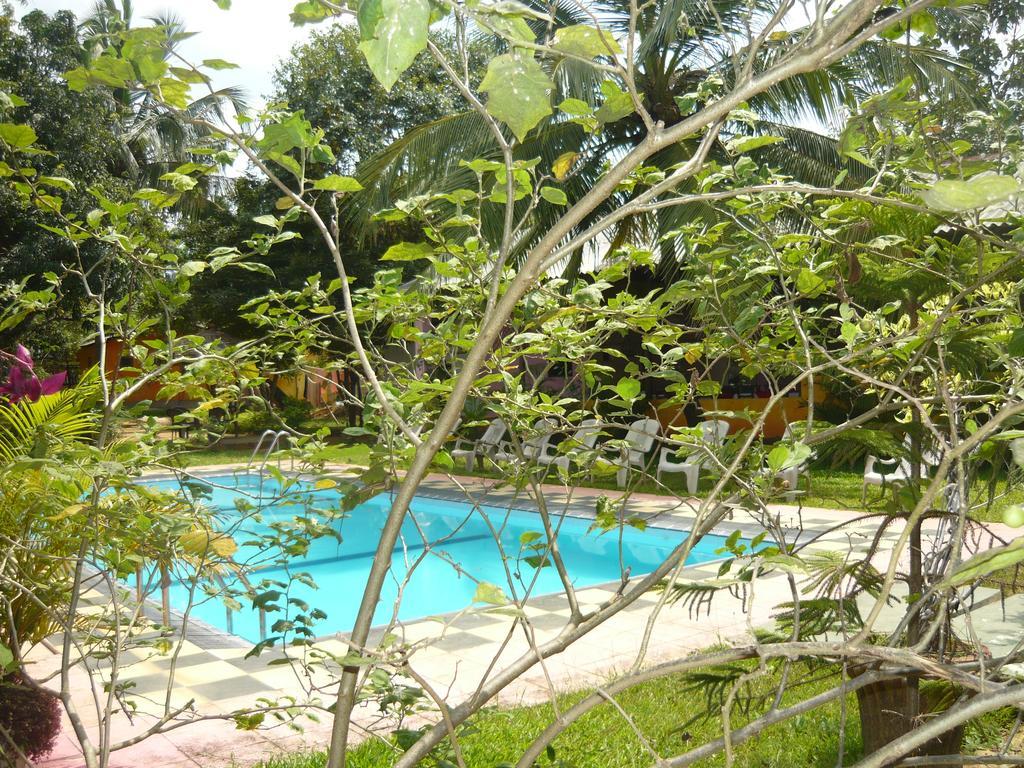 Sunrise Holiday Resort Хабарана Екстер'єр фото
