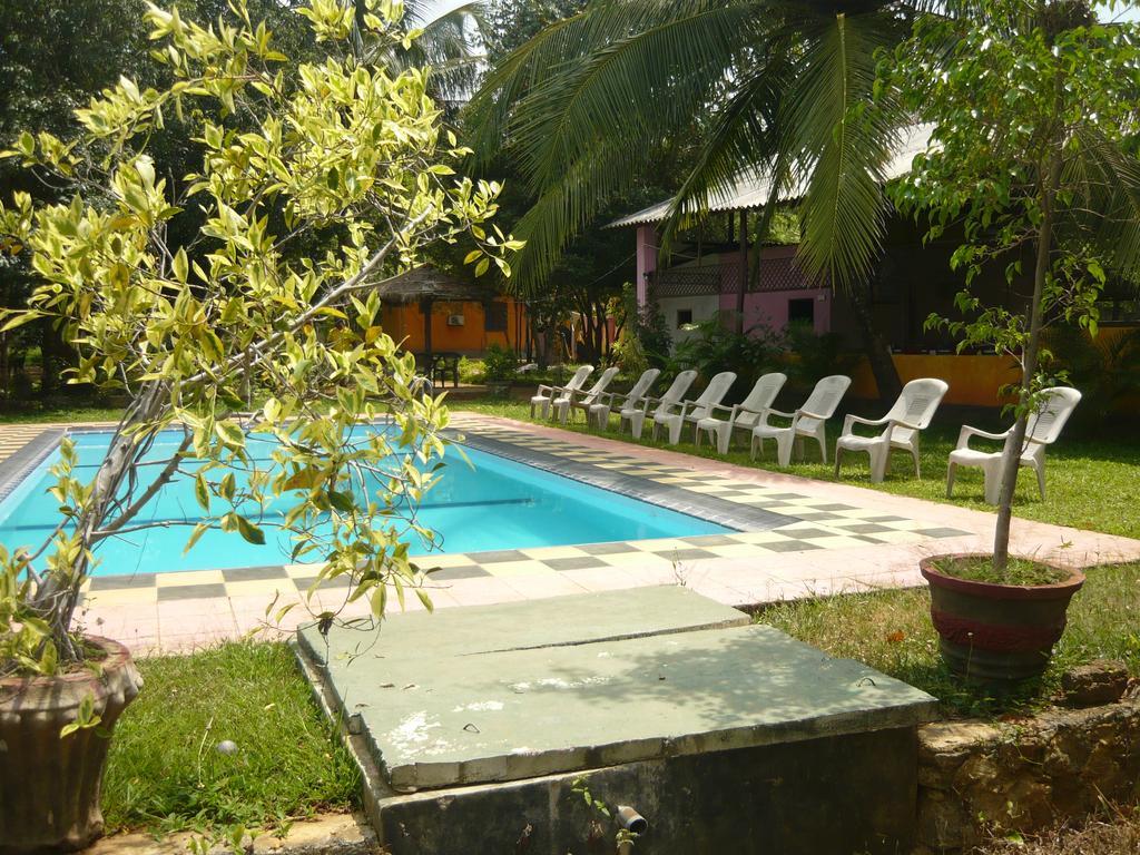 Sunrise Holiday Resort Хабарана Екстер'єр фото