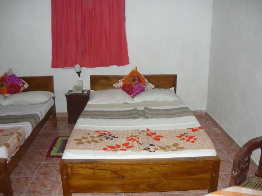 Sunrise Holiday Resort Хабарана Номер фото